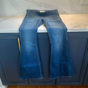Free People flare leg jeans. Size 27.